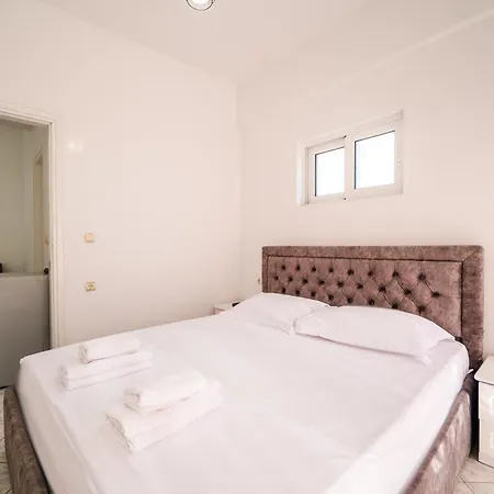 Alnes 3* Saranda