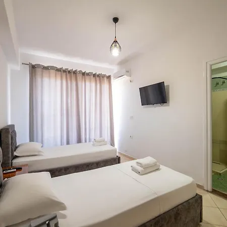 Hotel Alnes Sarandë