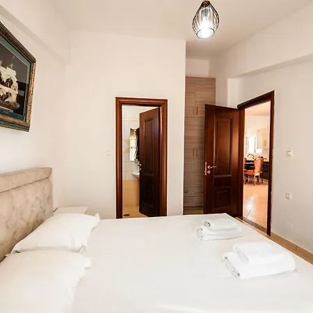 Alnes Sarande