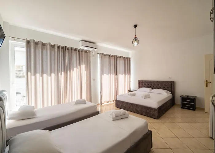 Alnes Hotel Sarandë