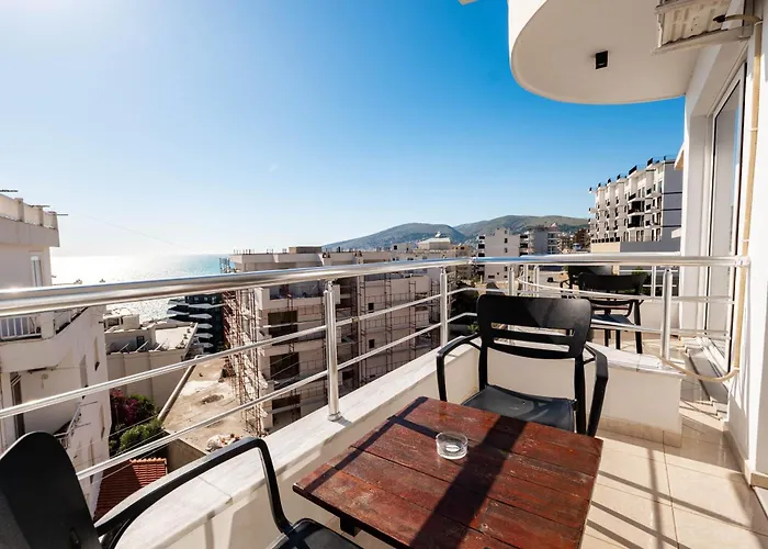 Alnes Hotel Sarandë